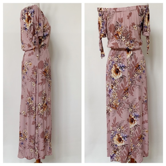 UO Band of Gypsies Floral Maxi Dress With Shorts - Picture 2 of 8
